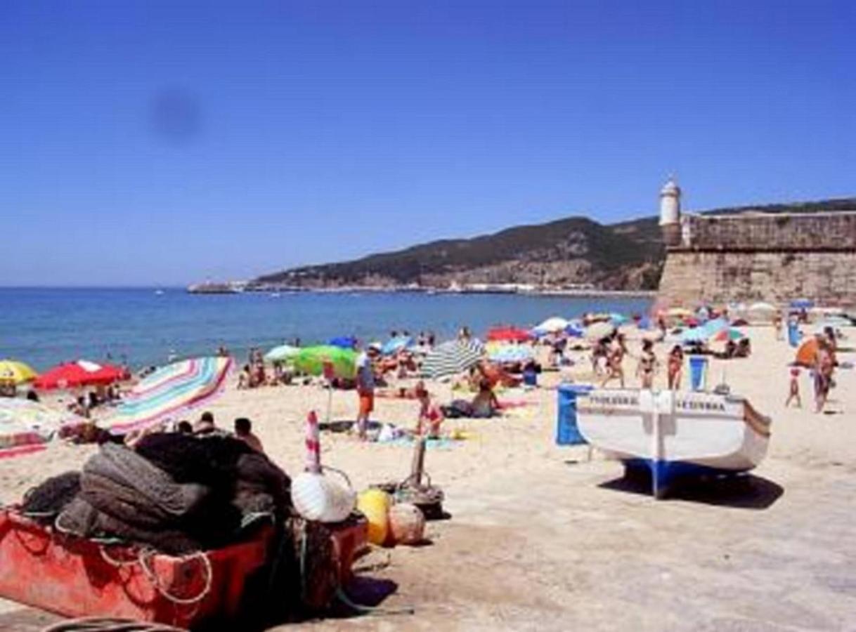 La Em Cima Apartment Sesimbra Exterior photo